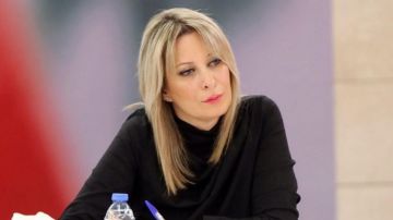 أيوب: مرحلة شرعنة السلاح انتهت! أيوب: مرحلة شرعنة السلاح انتهت!