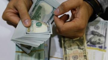 امتعاض شركات شحن الأموال من إجراءات الجمارك في المطار امتعاض شركات شحن الأموال من إجراءات الجمارك في المطار