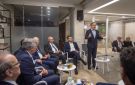 معوض: علينا أن نعمل جنبا إلى جنب مع الولايات المتحدة