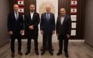 دبوسي عرض مع رئيسي بلديتي ببنين والمحمرة الشؤون الإنمائية - lb