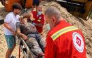 جريح بانقلاب شاحنة على طريق بيت العرب في منطقة بخعون