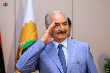 حفتر: حل الأزمة الليبية يجب أن ينبع من إرادة الشعب بمساندة القبائل دون انتظار مبادرات خارجية حفتر: حل الأزمة الليبية يجب أن ينبع من إرادة الشعب بمساندة القبائل دون انتظار مبادرات خارجية