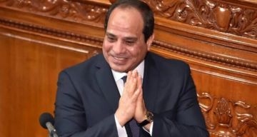 حكومة غزة تعلن قرب إعادة فتح معبر رفح وتحدد أولويات السفر عبره حكومة غزة تعلن قرب إعادة فتح معبر رفح وتحدد أولويات السفر عبره