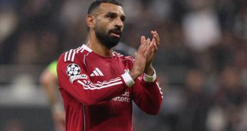 ليفربول يصب جام غضبه على آينتراخت فرانكفورت