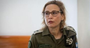 انهيار أحد ضيوف البيت الأبيض أمام ترامب والكاميرات انهيار أحد ضيوف البيت الأبيض أمام ترامب والكاميرات