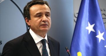 مسيرة احتجاجية جديدة ضد ترامب قرب البيت الأبيض تنظمها حركة رفض الفاشية مسيرة احتجاجية جديدة ضد ترامب قرب البيت الأبيض تنظمها حركة رفض الفاشية