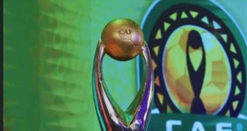 برشلونة يجتاز إسبانيول ويتوج بلقب 