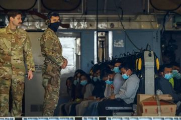 مصادر: أميركا قد ترحل مهاجرين إلى ليبيا اليوم على متن رحلة عسكرية