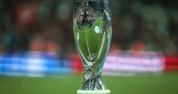 ريال مدريد يعبر للدور ربع النهائي لكأس العالم للأندية ريال مدريد يعبر للدور ربع النهائي لكأس العالم للأندية
