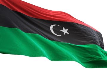 وفاة الطيار الأردني سامي الزبيدي إثر سقوط طائرة تدريب ليبية في البحر بالمنطقة الشرقية (صور فيديو) وفاة الطيار الأردني سامي الزبيدي إثر سقوط طائرة تدريب ليبية في البحر بالمنطقة الشرقية (صور فيديو)