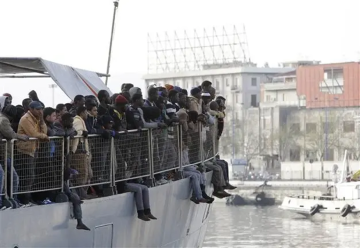 غرق 20 مهاجرا على الأقل قبالة سواحل إيطاليا