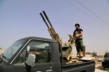 إعلام ليبي: المنفي والدبيبة يتوصلان إلى إطار توافقي لتعزيز الاستقرار في العاصمة طرابلس إعلام ليبي: المنفي والدبيبة يتوصلان إلى إطار توافقي لتعزيز الاستقرار في العاصمة طرابلس