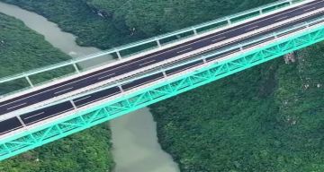 عروس سورية تحتال على 6 رجال عرب بعشرات آلاف الدولارات في تركيا عروس سورية تحتال على 6 رجال عرب بعشرات آلاف الدولارات في تركيا