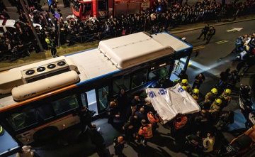 عمدة نيويورك: أديت اليمين الدستورية على قرآن بنسخة عثمانية عمدة نيويورك: أديت اليمين الدستورية على قرآن بنسخة عثمانية