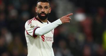 الملك يعود!.. تايسون فيوري يعود للملاكمة بمواجهة محمودوف