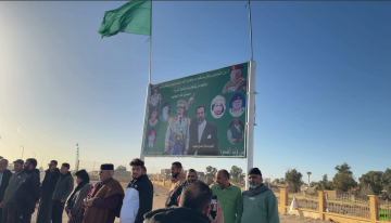 عدسة RT ترصد الساعات الأولى من عزاء سيف الإسلام القذافي في بني وليد قبيل دفنه عدسة RT ترصد الساعات الأولى من عزاء سيف الإسلام القذافي في بني وليد قبيل دفنه