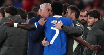 باريس سان جيرمان يحقق فوزا مثيرا على موناكو في ملحق دوري أبطال أوروبا