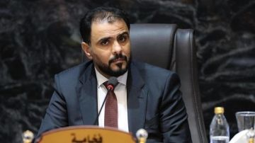 حماد يدعو نفسه والدبيبة للانسحاب معا من المشهد السياسي الليبي لتوحيد المؤسسات حماد يدعو نفسه والدبيبة للانسحاب معا من المشهد السياسي الليبي لتوحيد المؤسسات