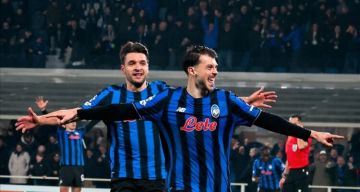 النصر بقيادة رونالدو يشعل الصراع على لقب الدوري السعودي النصر بقيادة رونالدو يشعل الصراع على لقب الدوري السعودي