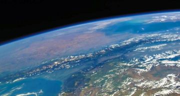 علماء يرصدون نجما نابضا يفتح نافذة على أسرار الزمكان