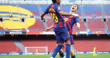 صلاح يواصل صيامه.. رغم فوز ليفربول الساحق