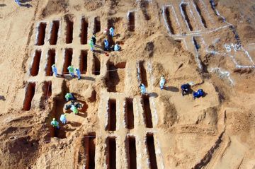 المقابر الجماعية في ليبيا: مهمة كسر الصمت على جرائم الميليشيات المقابر الجماعية في ليبيا: مهمة كسر الصمت على جرائم الميليشيات