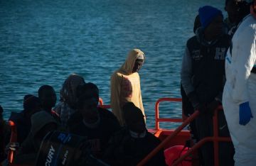 Sea-Watch: قارب يقل مهاجرين غرق في البحر الأبيض المتوسط