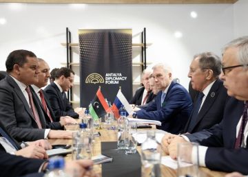 لافروف يبحث مع الدبيبة سبل تعزيز الوضع في ليبيا لافروف يبحث مع الدبيبة سبل تعزيز الوضع في ليبيا