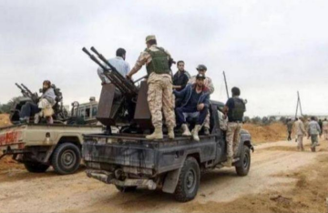 اشتباكات مسلحة في العجيلات غرب ليبيا تجبر المؤسسات التعليمية على تعليق الدراسة (فيديو)