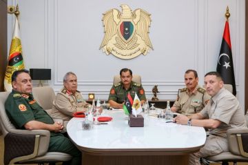 تقديم صدام حفتر بصفة عسكرية جديدة تقديم صدام حفتر بصفة عسكرية جديدة