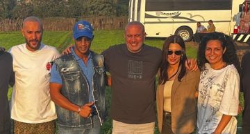 فيديو- محمد رمضان وأبطال فيلم أسد يحتفلون بانتهاء التصوير على أنغام نمبر 1 