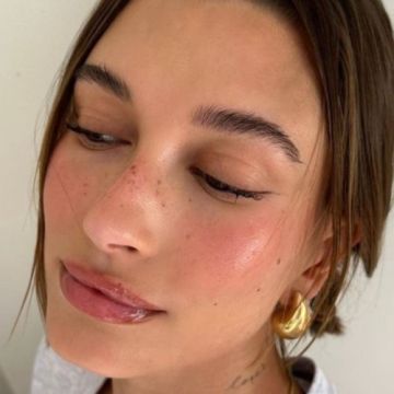 أفضل بلاشر سائل بحسب محررات Elle! أفضل بلاشر سائل بحسب محررات Elle!