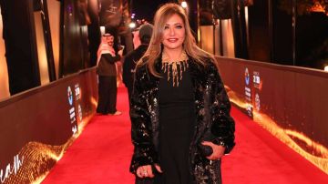 مهرجان الإسكندرية يدافع عن ليلى علوي ويكشف ملابسات واقعة التعدي مهرجان الإسكندرية يدافع عن ليلى علوي ويكشف ملابسات واقعة التعدي