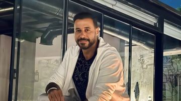أحمد السعدني يحيي ذكرى ميلاد والده برسالة مؤثرة (صورة نادرة)