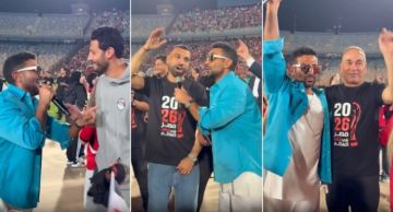 أحمد سعد يحتفل مع نجوم المنتخب بالتأهل لكأس العالم ... ومحمد صلاح والشناوي يشاركانه الغناء