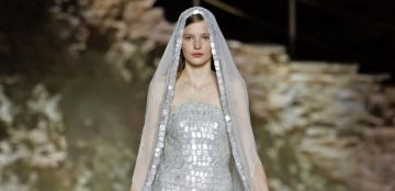 لقطات لافتة تختصر سحر عروض أسبوع الموضة في الرياض 2025 اكتشفي أبرزها لقطات لافتة تختصر سحر عروض أسبوع الموضة في الرياض 2025 اكتشفي أبرزها