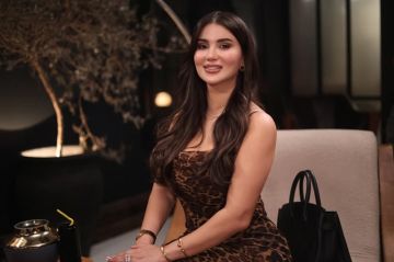 هدى الإتربي تغني في فيلم هيروشيما ... وهذه هي تفاصيل شخصيتها في كلهم بيحبوا مودي ...