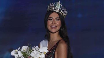 بيرلا حرب.. ملكة جمال لبنان 2025 بيرلا حرب.. ملكة جمال لبنان 2025