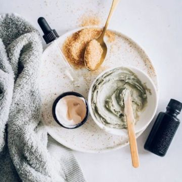 ماسكات منزلية الصنع تجعل بشرتك صافية تماما ماسكات منزلية الصنع تجعل بشرتك صافية تماما