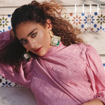 حوار مع ديبا حكمت نجمة غلافنا لهذا الشهر