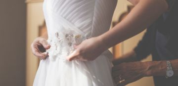 فساتين عروس ناعمه تلائم جسم الفتيات النحيفات والرشيقات