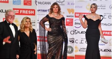 يسرا وحسين فهمي ونرمين الفقي على السجادة الحمراء لحفل افتتاح مهرجان القاهرة السينمائي 46