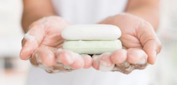 فوائد صابونة الحواجب عديدة وقد تغفلين عنها!