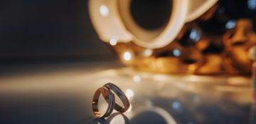 دبلة كارتير ذهب: من المميزات مرورا بالمواصفات الفاخرة