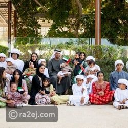 محمد بن زايد في لحظة عائلية بين أحفاده احتفاء بـ عيد الاتحاد الـ54 - فيديو