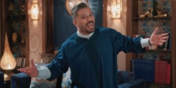 حاتم عمور يروج لأغنيته الرابعة من ألبوم غي فنان -صورة حاتم عمور يروج لأغنيته الرابعة من ألبوم غي فنان -صورة