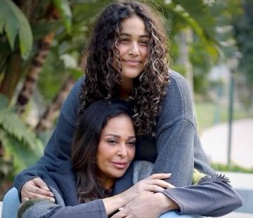 ابنة داليا البحيري لا تعرف تاريخ جدها فريد شوقي وأعمال والدتها (فيديو) ابنة داليا البحيري لا تعرف تاريخ جدها فريد شوقي وأعمال والدتها (فيديو)