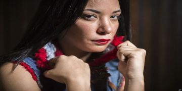 بطلة الزين اللي فيك تتضامن مع ضحايا الحرب في غزة