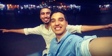 علي المديدي يستحضر ذكرى رحيل صديقه -صورة