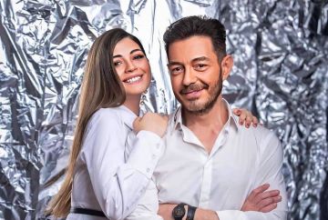 أحمد زاهر برسالة مؤثرة عن مشاعره ليلة زفاف ابنته (فيديو)